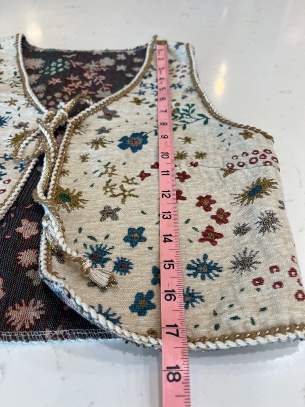 Shein Boho Cowgirl Tapestry Floral Tie Front Vest Cream Gold Braided Trim - Picture 10 of 10